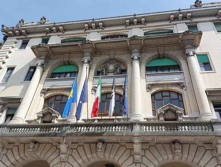 D.F Pitture - Enti Pubblici